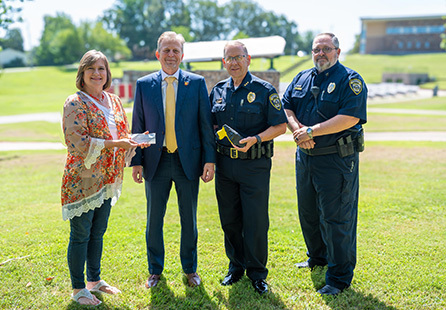 Northark Police Department receives tasers through prosecutor's donation